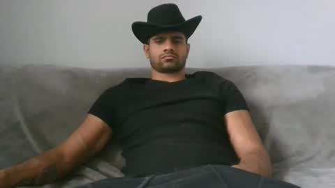 Snapshot of toronto029 chatting on November 3, 2025, 4:41 pm hassanfunn at g m  ail  only local and clean no males online show from November 3, 2025, 4:41 pm