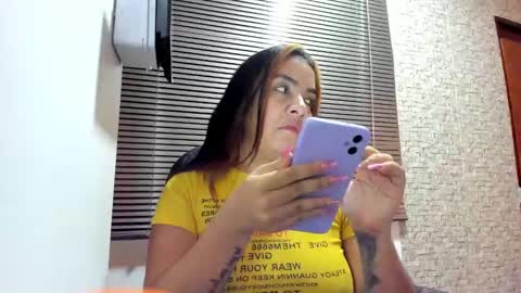 karla online show from November 6, 2025, 8:59 am