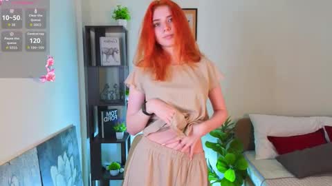 Snapshot of toshikolootens chatting on November 13, 2025, 1:26 am Mari online show from November 13, 2025, 1:26 am