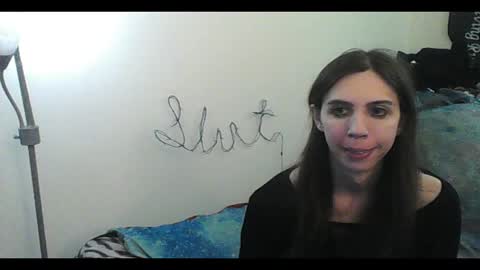 Luna online show from November 15, 2025, 7:16 am