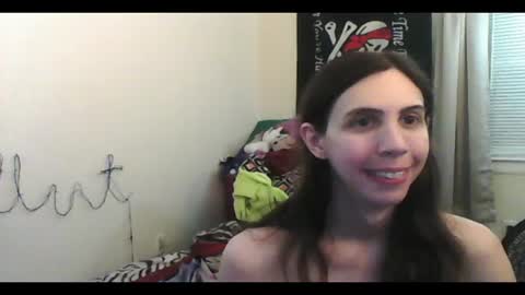 Snapshot of totalfuckingadorable chatting on June 12, 2026, 2:10 am Luna online show from June 12, 2026, 2:10 am