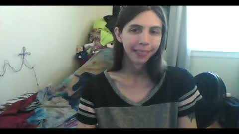 Snapshot of totalfuckingadorable chatting on July 6, 2026, 6:54 pm Luna online show from July 6, 2026, 6:54 pm