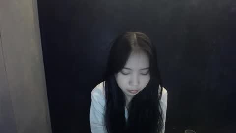 touch_by_touch online show from September 12, 2025, 1:33 pm