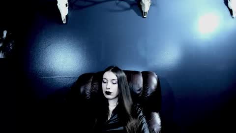 Snapshot of toxicdomme chatting on January 8, 2026, 6:43 pm toxicdomme online show from January 8, 2026, 6:43 pm