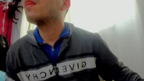 toxiclove01 online show from October 13, 2025, 1:55 pm