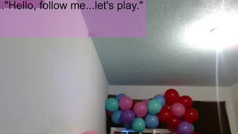 toxca69 online show from September 24, 2025, 8:06 am