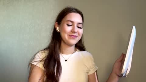 Thea online show from July 2, 2026, 1:17 pm