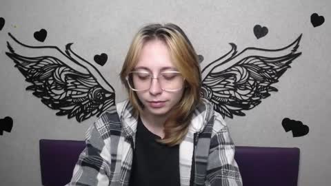 TracyLeeBB online show from November 20, 2025, 1:11 pm