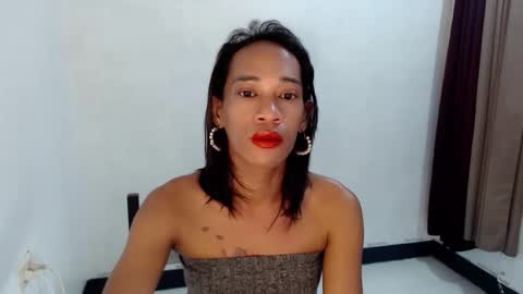 Snapshot of transeugene1990 chatting on May 3, 2026, 3:23 am transeugene1990 online show from May 3, 2026, 3:23 am