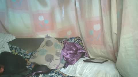 transhottie28 online show from February 23, 2025, 9:44 am