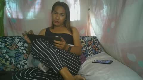 transhottie28 online show from February 25, 2025, 11:55 pm