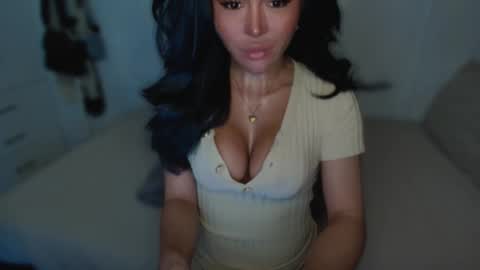 Snapshot of transnextdoor_ chatting on February 28, 2025, 2:20 am ALMIGHTY GODDESS VALENTINA online show from February 28, 2025, 2:20 am