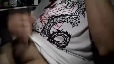 Snapshot of traveler_92 chatting on February 5, 2025, 2:40 am traveler_92 online show from February 5, 2025, 2:40 am