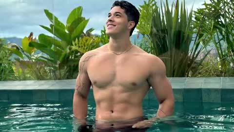 travis joplin online show from December 19, 2025, 1:23 am