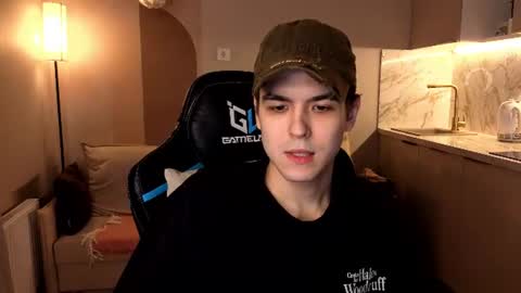 Snapshot of travisrivas chatting on July 2, 2026, 2:01 pm travisrivas online show from July 2, 2026, 2:01 pm