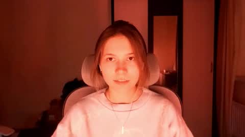 Snapshot of travisroule chatting on November 21, 2025, 4:38 pm Lisa online show from November 21, 2025, 4:38 pm