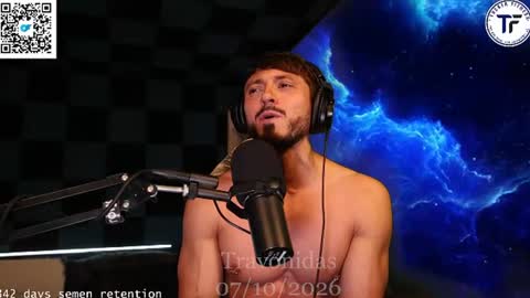 Snapshot of travonidas chatting on July 11, 2026, 12:57 am Greek God online show from July 11, 2026, 12:57 am
