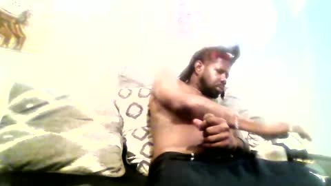 Snapshot of tray713152 chatting on June 22, 2026, 8:17 pm 10Thickness online show from June 22, 2026, 8:17 pm