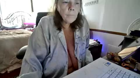 Snapshot of treasureofxtac chatting on June 27, 2026, 4:45 pm treasureofxtac online show from June 27, 2026, 4:45 pm