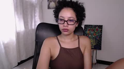 Snapshot of treasuresz chatting on May 29, 2026, 5:33 pm Emily online show from May 29, 2026, 5:33 pm