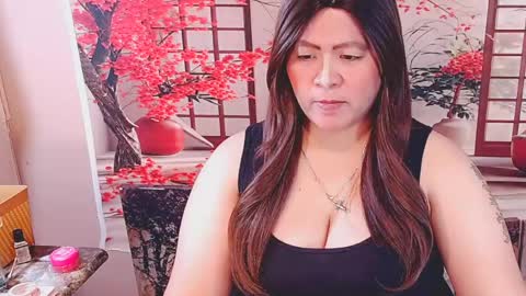 Snapshot of treat_urself chatting on May 22, 2026, 10:32 am marian online show from May 22, 2026, 10:32 am