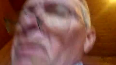 trekkertje12345 online show from April 19, 2026, 3:11 pm