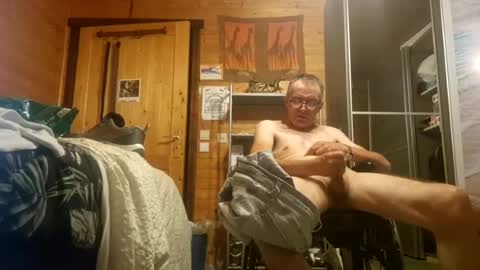 trekkertje12345 online show from July 12, 2026, 9:17 pm