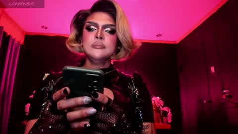 Jade online show from January 7, 2025, 10:11 am