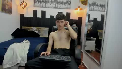 Snapshot of trevor_mob chatting on June 16, 2026, 3:03 pm trevor_mob online show from June 16, 2026, 3:03 pm