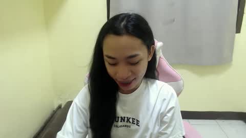 Snapshot of tricia_slut chatting on March 2, 2025, 5:12 am tricia_slut online show from March 2, 2025, 5:12 am