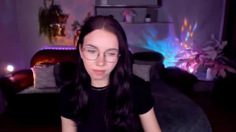 Snapshot of triciadaisy chatting on June 29, 2026, 9:59 am TriciaDaisy online show from June 29, 2026, 9:59 am