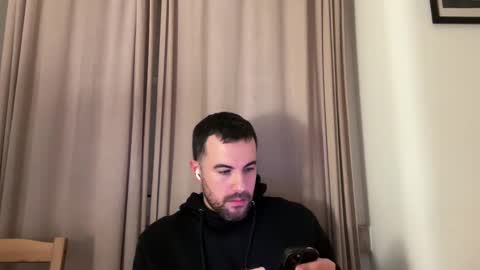 trimoce online show from January 1, 2025, 5:33 am