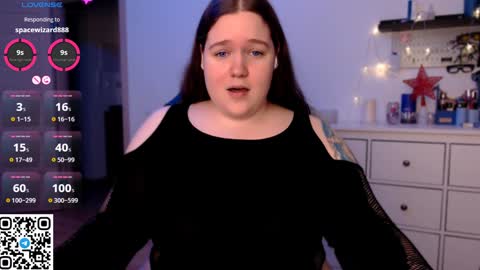 Tina online show from December 8, 2024, 6:17 pm