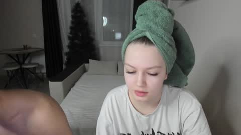 AnyaMarkPvt is open online show from December 5, 2024, 3:48 am