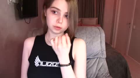 tripleprinces online show from March 2, 2025, 3:48 pm