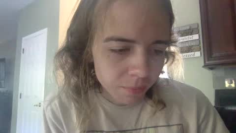 trippybb222 online show from October 1, 2025, 6:03 pm