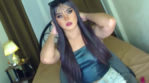 tristanblue22 online show from September 27, 2025, 8:47 pm