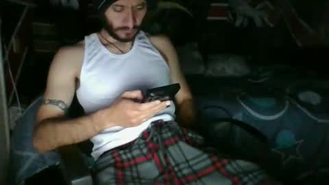 Snapshot of trizquelmen chatting on June 8, 2026, 4:46 am Andrew online show from June 8, 2026, 4:46 am