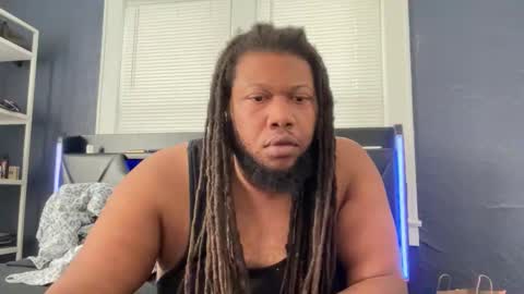 Snapshot of trmdstrong chatting on October 11, 2025, 6:06 pm Trmdstrong online show from October 11, 2025, 6:06 pm