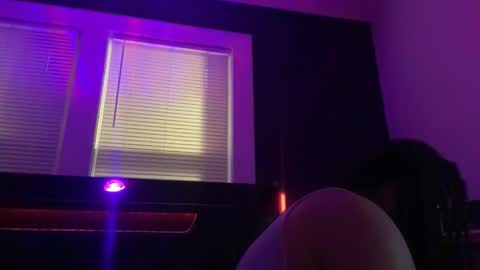 Snapshot of trmdstrong chatting on March 16, 2026, 5:44 am Trmdstrong online show from March 16, 2026, 5:44 am