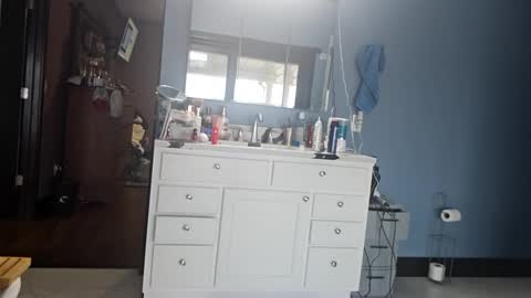 trojanswingers online show from February 13, 2025, 5:54 pm