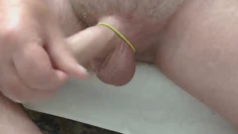 tron_hung online show from November 18, 2025, 5:45 am