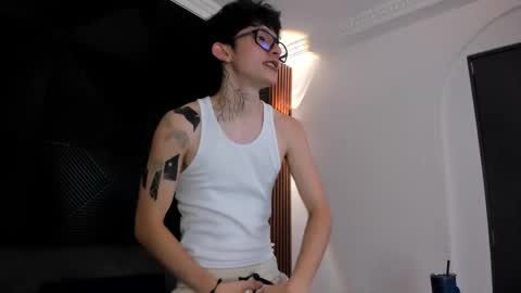 Troy online show from March 12, 2025, 11:12 pm