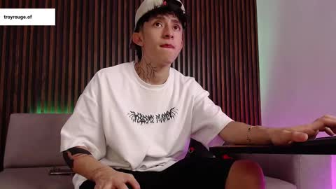 Troy online show from September 22, 2025, 7:27 pm