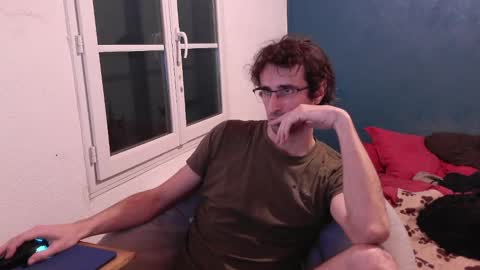 trucdeoufouf online show from January 25, 2025, 5:51 pm