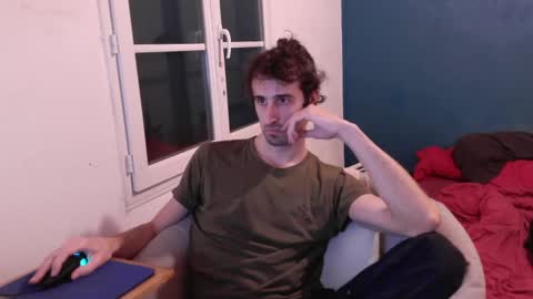 trucdeoufouf online show from January 26, 2025, 7:31 pm