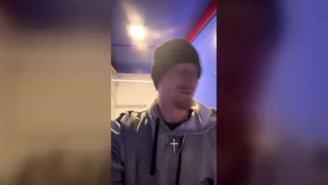 Snapshot of tryagainbish296 chatting on February 16, 2026, 8:32 am tryagainbish296 online show from February 16, 2026, 8:32 am