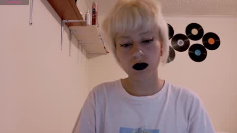 Cait online show from October 9, 2025, 4:32 am