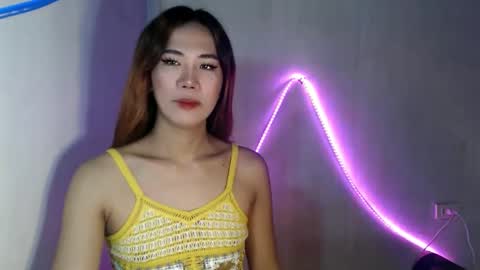 ts_kimmy69 online show from November 5, 2025, 9:53 am