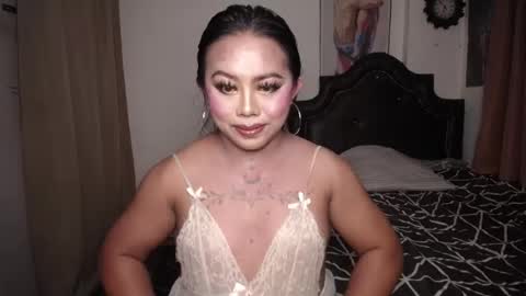 tsamandaxxx online show from July 29, 2026, 3:32 pm